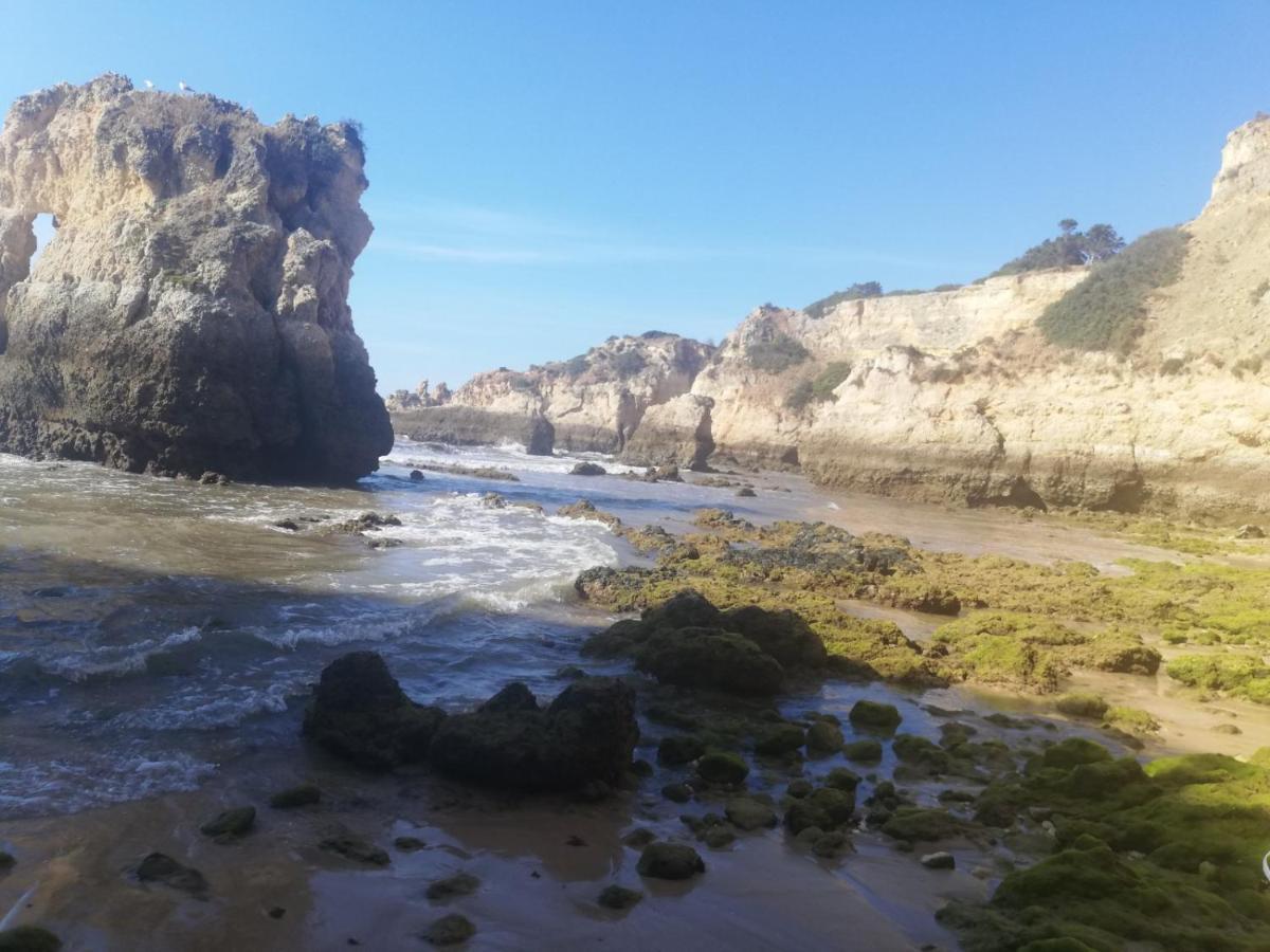 Rocha Praia Mar Beach Front Line Bay Portimao Ngoại thất bức ảnh