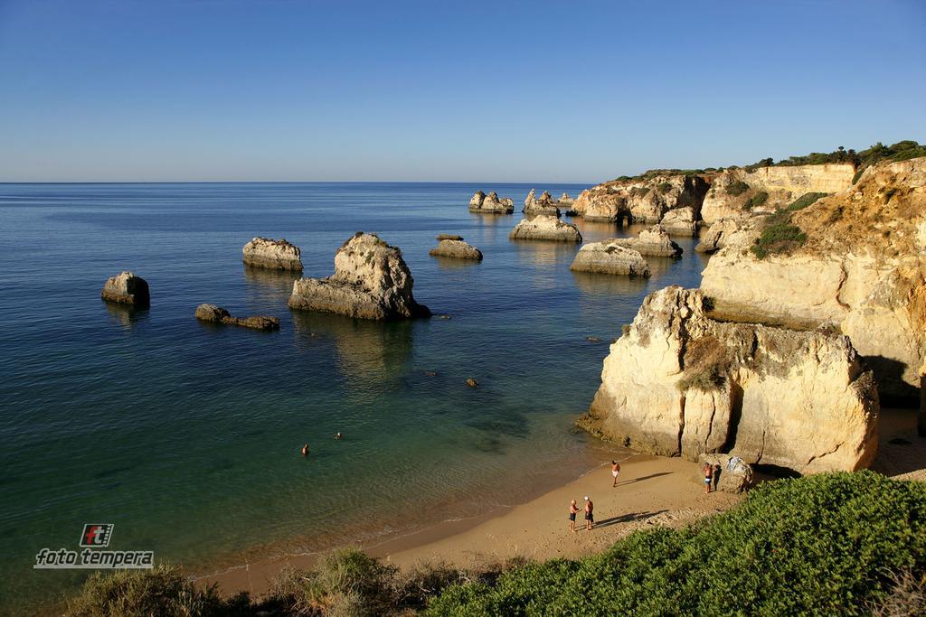 Rocha Praia Mar Beach Front Line Bay Portimao Ngoại thất bức ảnh