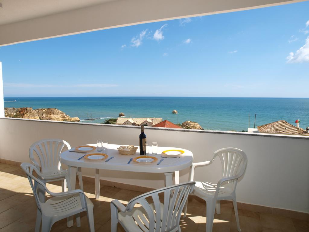 Rocha Praia Mar Beach Front Line Bay Portimao Ngoại thất bức ảnh